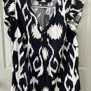 Rachel Zoe Black and White Patterned Blouse